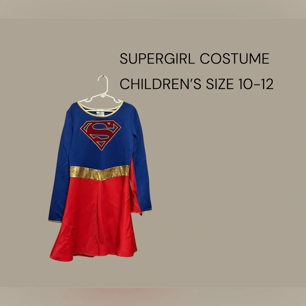 GIRLS SIZE 10-12 SUPERGIRL COSTUME WITH REMOVABLE CAPE